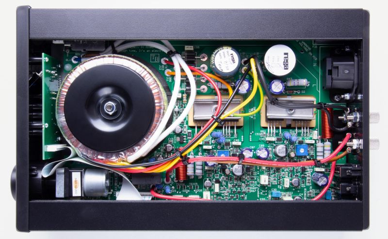 Rega io Amplifier