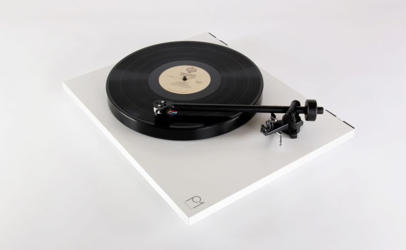 Rega Planar 1 Turntable