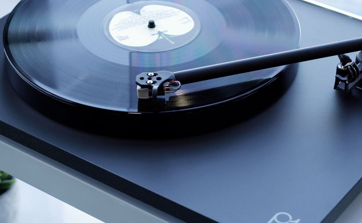 Rega Planar 1 Turntable