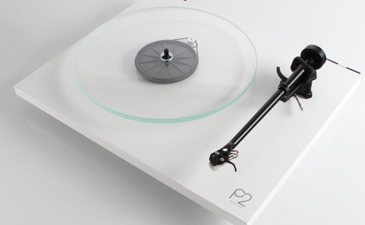 Rega | Planar 2 Turntable