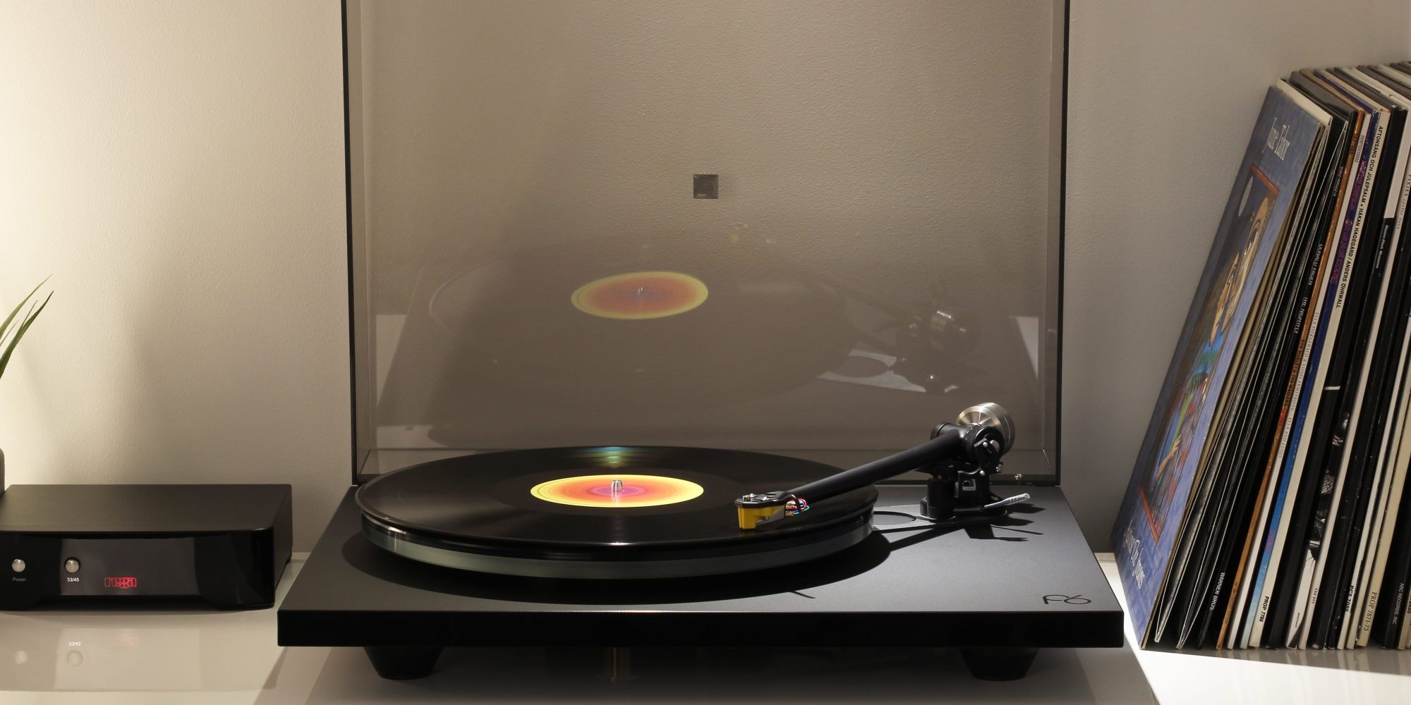 Rega Planar 6 Turntable